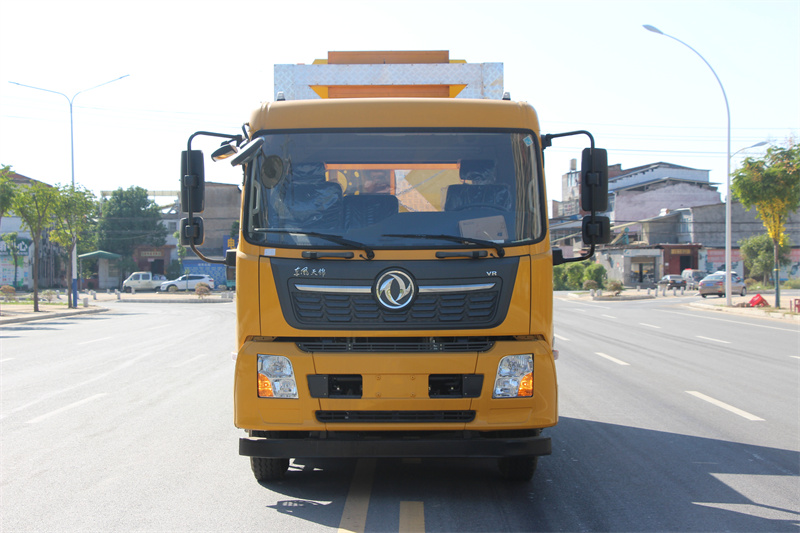 國六天錦3950軸距6.8米防撞車