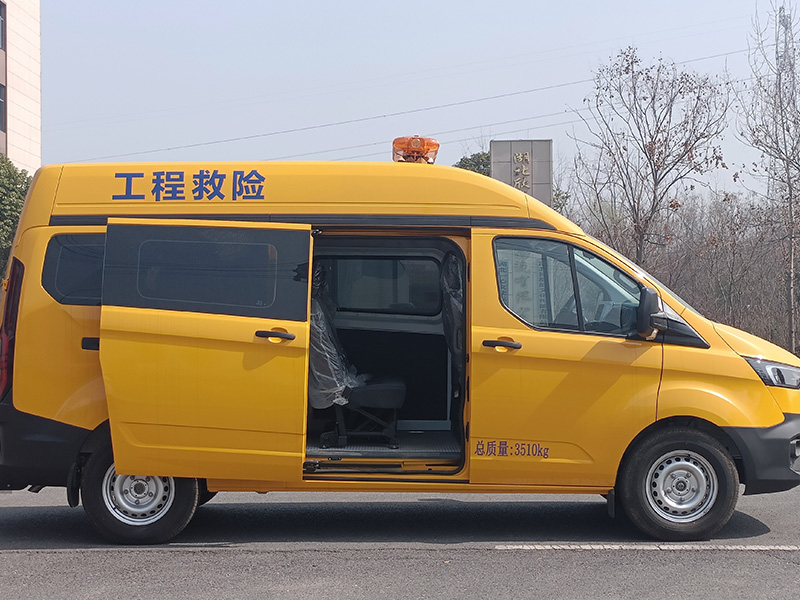 福特V362氣防救險車