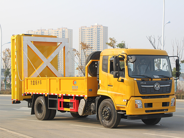 CLW5100TFZD6防撞緩沖車